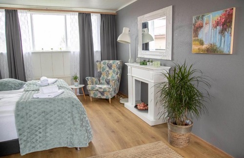 Borgarbyggd Apartamento | Private and peaceful one bedroom apartments
