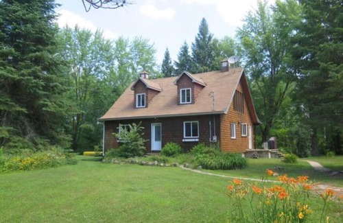 La Conception Chalet De Esquí | Private and warm ski chalet Mont-Tremblant. Fully in nature!