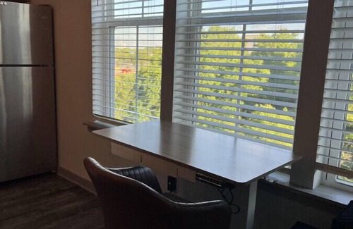 Metrocenter - North Rhodes Park Apartamento | Private Apartment 7 Minutes to Downtown!
