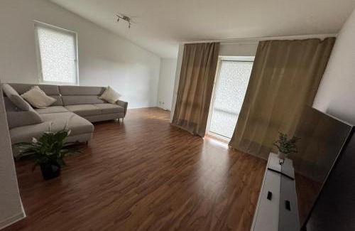 Kirchrode-Bemerode-Wulferode Apartamento | Private Apartment
