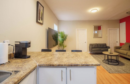 ByWard Market Apartamento | Private Apartment in Byward Market Downtown Ottawa!!