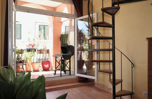 Alcantara Apartamento | Private Apartment inside of a guest house