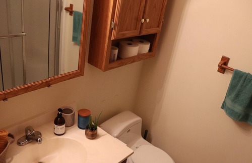 Plymouth Apartamento | Private Apartment Near Medicine Lake