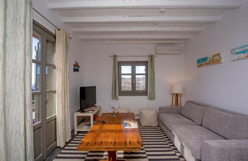 Kalafatis Apartamento | Private apartment sea view yard