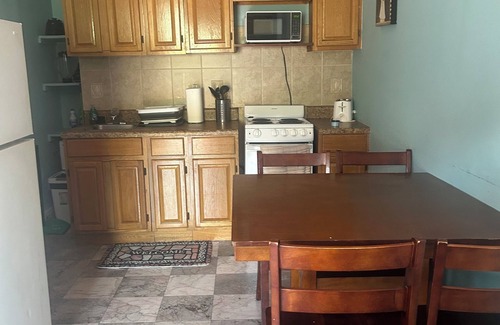 Tamiami Apartamento | Private Apartment with pool access