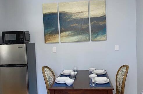 Coram Apartamento | Private Apt King Suite, L.I, NY-Hamptons to NYC