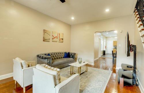 Philadelphia Casa | Private Backyard Jawn! Multi-Level Philly Rowhouse