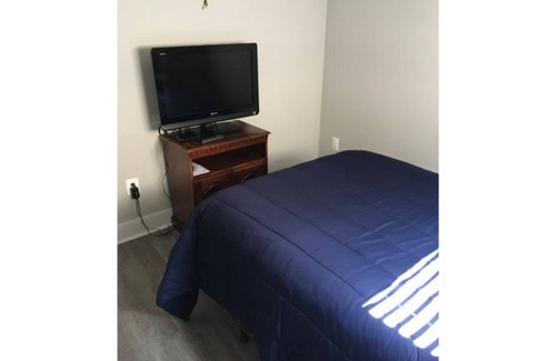Ferndale Apartamento | Private Basement Apt mins from BWI- Glen Burnie MD