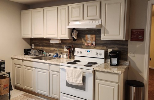 West Fairfax Apartamento | Private Basement Apartment