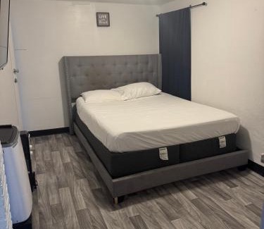 Ampere Apartamento | Private Basement near NYC and NJ attractions