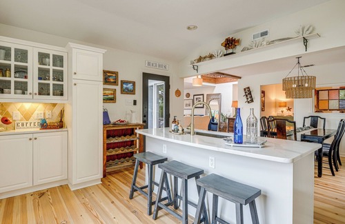 Kitty Hawk Casa | Private Beach Access & Hot Tub: Kitty Hawk Haven