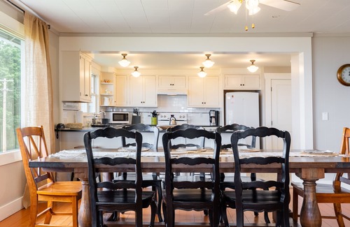 Maxwelton Casa | Private Beach Access + Water Views! | Sleeps 18, Historic 6BDR Farmhouse w/ Deck