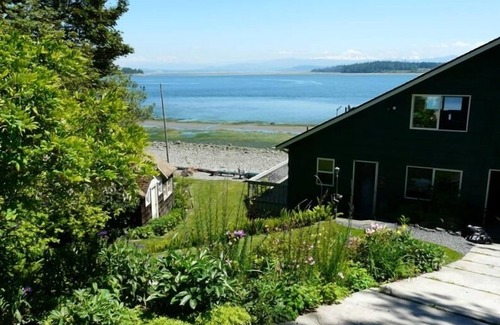 Lummi Island Casa | Playa privada Inicio al borde del agua - Disfrute!