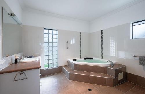 Beachmere Casa | Private Beach Oasis Secluded Retreat at Beachmere
