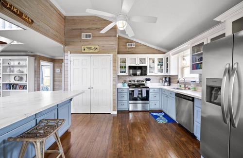 Freeport Casa | Private Beachfront Home with Ocean Views & Pool