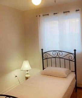 LaSalle Apartamento | Private bedroom