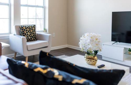 Downtown Indianapolis Apartamento | Private Bedroom Downtown INDY - Shared