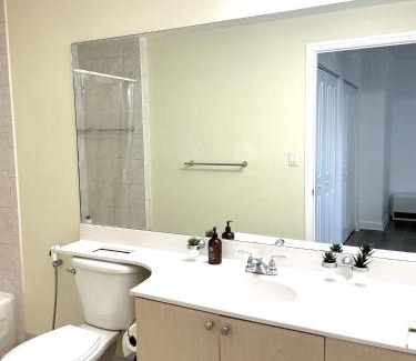 Coral Way Casa | Private bedroom in Miami - Coral Gables 601