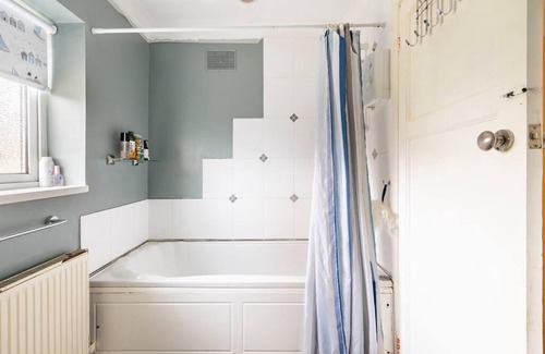 Street Casa | Private bedroom in quiet house.