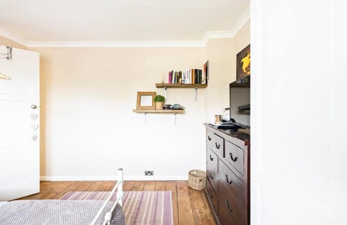Street Casa | Private bedroom in quiet house.