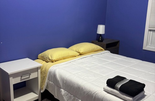 Newark Apartamento | Private bedroom in shared apartment in Newark with WiFi, AC