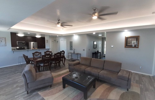 Central Oklahoma City Apartamento | Private Bedroom Suite - Communal House near Integris Private