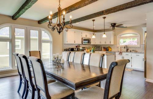 Hayesville Casa | Private Boat Dock and Grill Lake Chatuge Getaway!