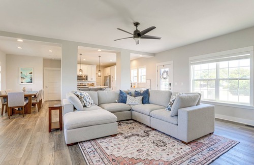Livingston Casa | Private Boat Slip on Lake Anna: 3,000-Sq-Ft Home!