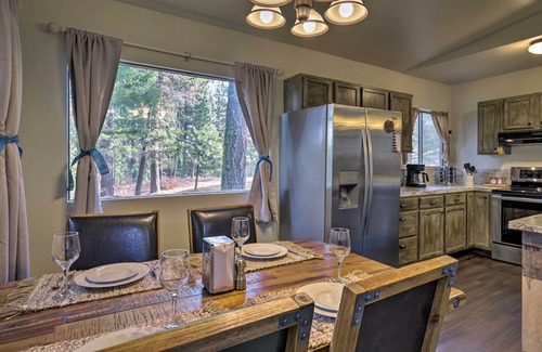 Garden Valley Cabina | ¡NUEVO! Cabaña privada Mtn con campo de golf y aguas termales
