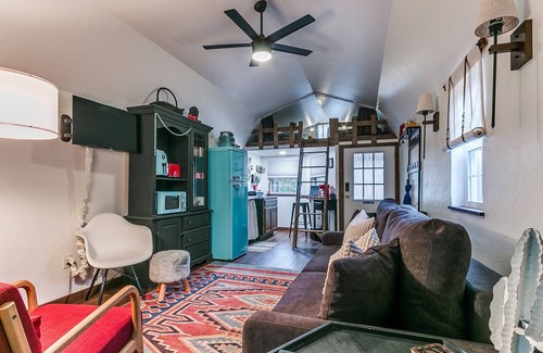 Edmond Cabina | Private Cabin, Firepit, Near Lazy E/Metro