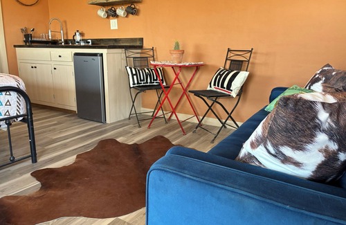 Alpine Cabina | Private Cabin Near Big Bend National Park