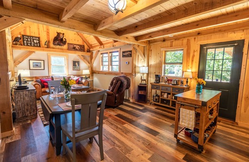 Seaman Cabina | Private cabin on 80 acre farm in Adams County Ohio