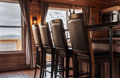 Mouth of Wilson Cabina | Private Cabin & Views@GraysonHighlands