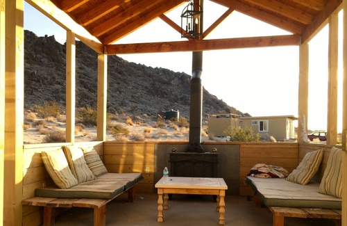 Wonder Valley Cabina | Cabaña privada con encanto cerca del parque nacional joshua tree. Vistas, privacidad, naturaleza.