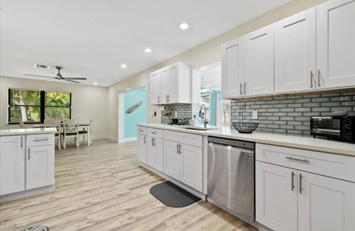 Lake Worth Casa | Private Coastal Chic 3BR Retreat