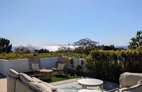Dana Point Cabaña | Private Coastal Cottage: Ocean Views, Walk to Beach, Hotel-Resort Amenities