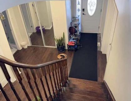 Mississauga Casa | Private comfortable M1 bedroom