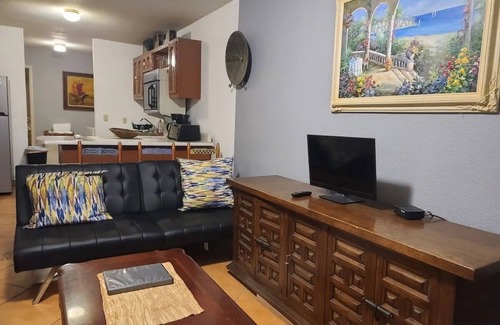 San Felipe Condominio | PRIVATE, COMFORTABLE & SPACIOUS! NEAR THE MARINA, BEACHES & DOWNTOWN! CONDO 302