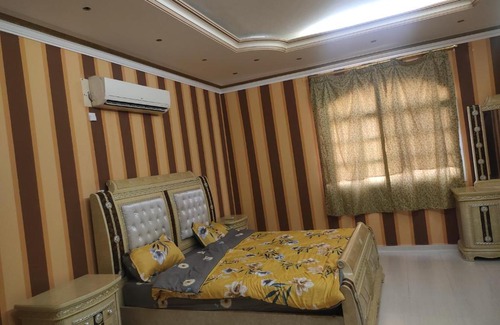 Al Wakrah Casa | Private Comfy Bedroom in Shared Apartment