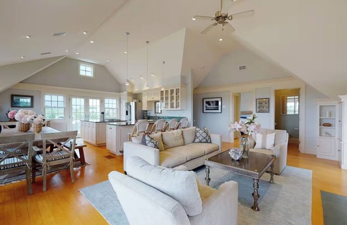 Dionis Casa | Private Compound w/two houses, pool, hot tub, sauna, & Jeep available to rent!