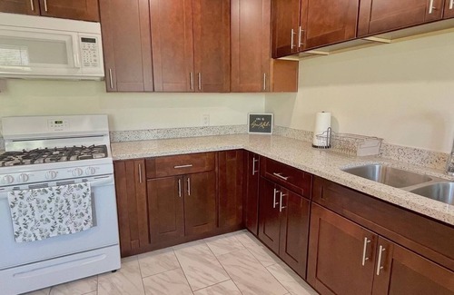 Logan Heights Apartamento | Private Condo 6 Blocks from Petco Park!