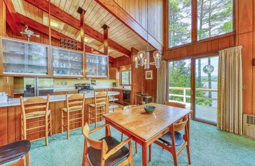 Chestertown Casa | Private Contemporary