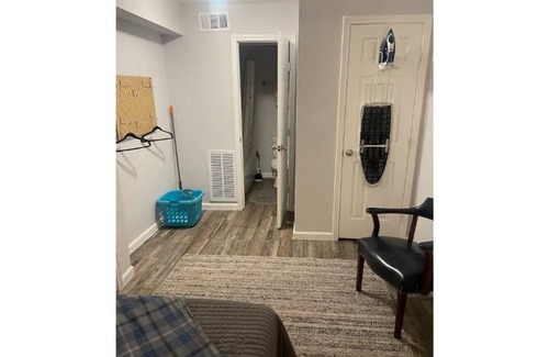 Vickery Meadow Apartamento | Private & Convenient short term rental in Dallas ✭