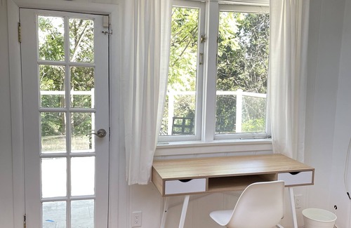 Hollywood Hills Cabaña | Private Cottage in the Hollywood Hills - Views of the Hollywood Sign