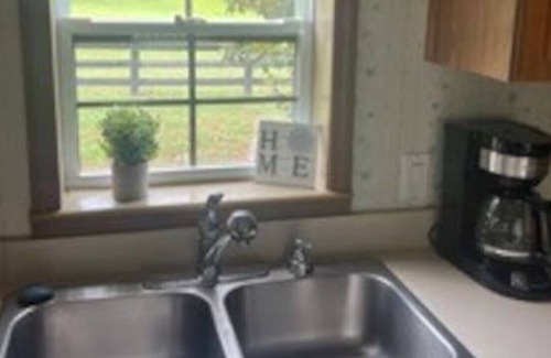 Berkeley Cabaña | Private Cottage on Horse Farm in Williamsburg!