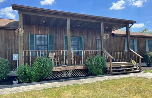 Lansing Casa | Private Country Home, Convenient Location