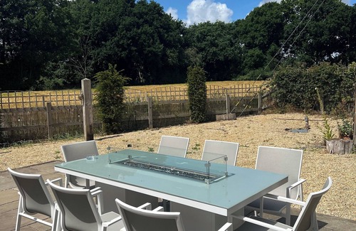Great Yarmouth Casa | Private Country Retreat with Hot Tub, Fire Pit, Near Filby Broads