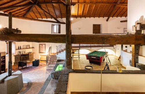 Pedara Villa | Villa privada en el campo con piscina
