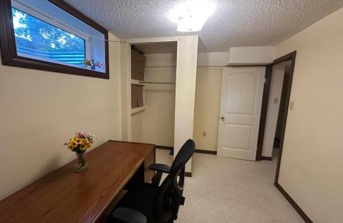 Saskatoon Casa | Private Cozy Basement Suite Near Downtown Saskatoon