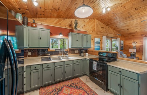 Mentone Cabina | Private, Cozy Cabin only 7 min from Downtown Mentone